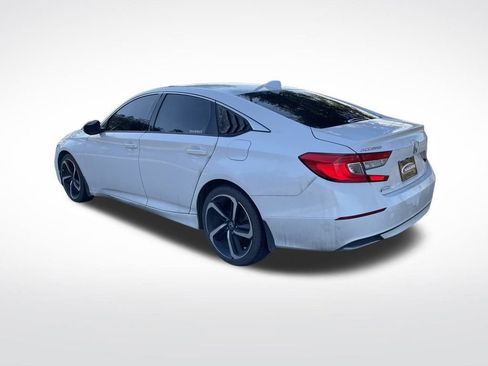 Used 2018 Honda Accord LX image 5