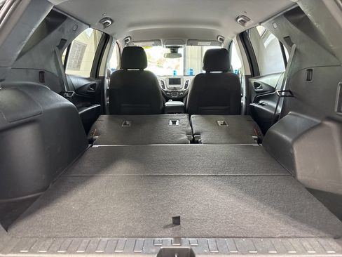 Used 2021 Chevrolet Equinox LT FWD image 37
