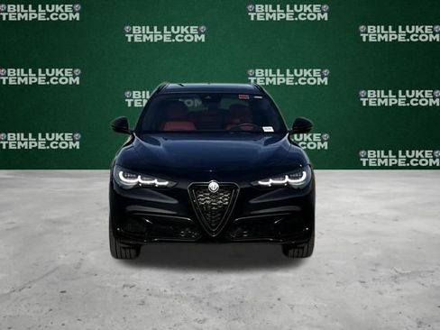 Used 2024 Alfa Romeo Stelvio Veloce image 4