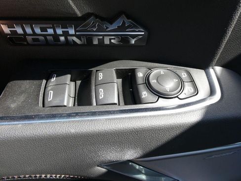 New 2026 Chevrolet Silverado 1500 High Country w/ High Country Premium Package AWD/4WD image 22