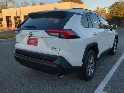 Certified 2023 Toyota RAV4 XLE image 4