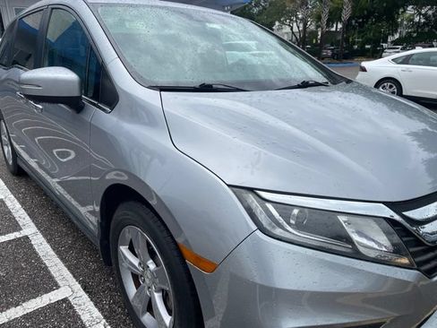 Used 2018 Honda Odyssey EX-L image 2