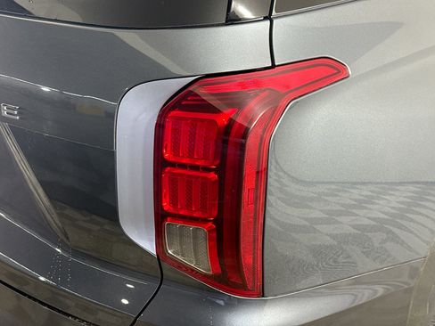 Used 2021 Hyundai Palisade SEL w/ Convenience Package image 34