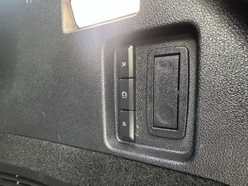 Used 2022 Lincoln Aviator Reserve w/ Equipment Group 201A image 13