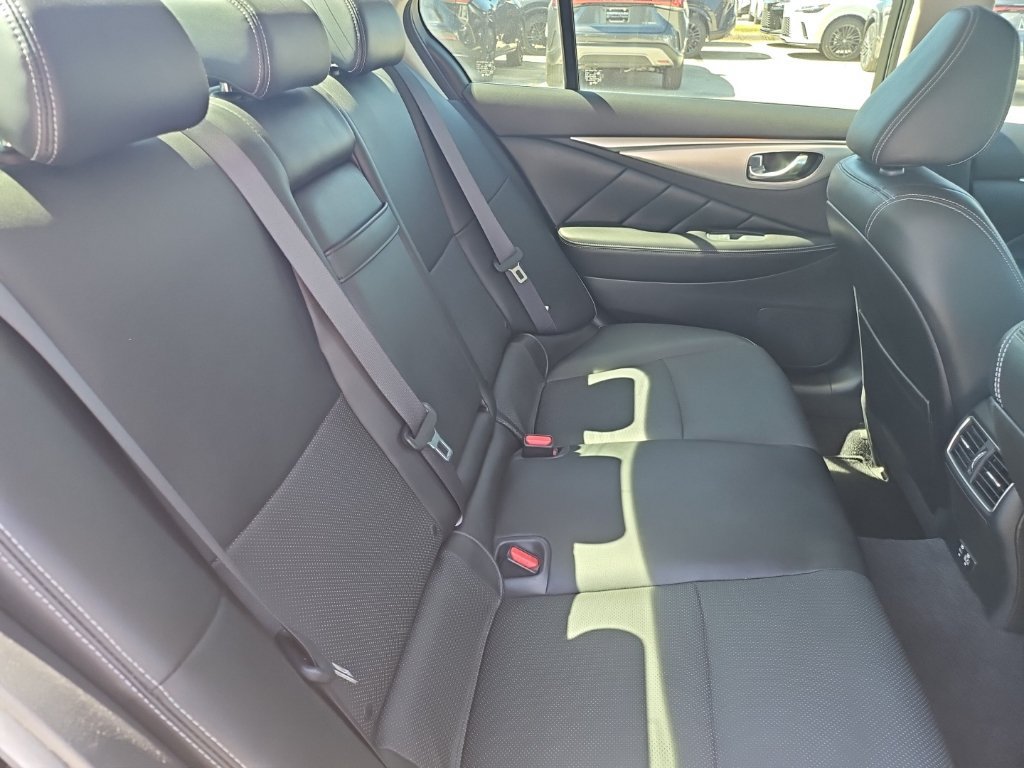 Used 2023 INFINITI Q50 Luxe w/ Cargo Package RWD image 16