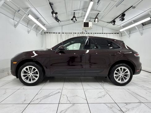 New 2026 Porsche Macan image 15