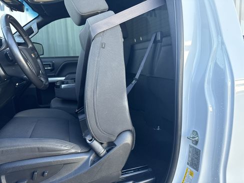 Used 2017 Chevrolet Silverado 1500 LT w/ LT Convenience Package image 24