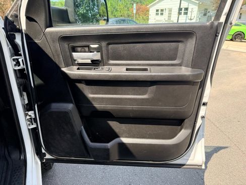 Used 2019 RAM 2500 Tradesman RWD image 21
