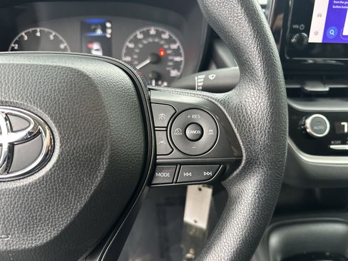 Certified 2024 Toyota Corolla LE image 20