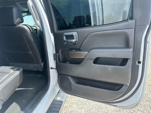 Used 2018 GMC Sierra 3500 Denali w/ Duramax Plus Package AWD/4WD image 21