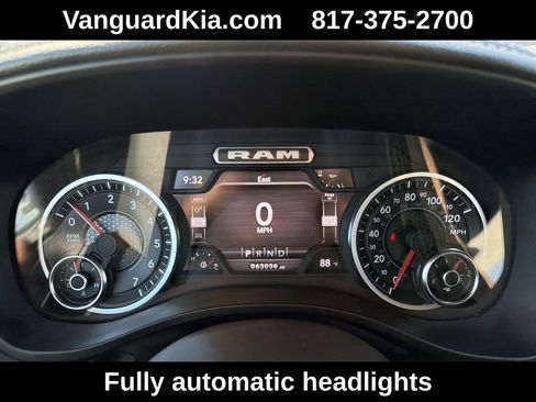 Used 2024 RAM 1500 Laramie RWD image 11