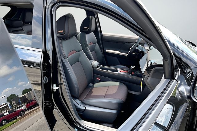 Certified 2026 Nissan Kicks SR w/ SR Premium Package AWD/4WD image 28