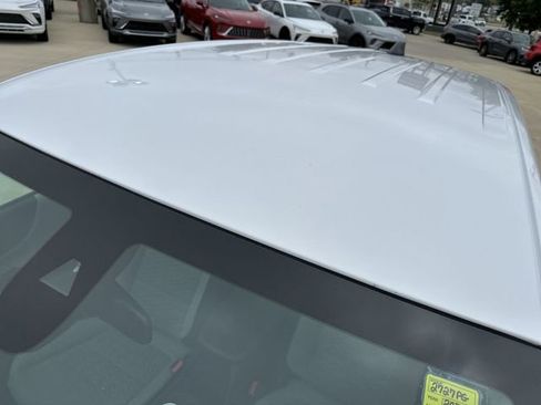 Certified 2023 Chevrolet Equinox LS FWD image 31