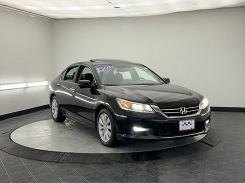 Used 2013 Honda Accord Touring image 1