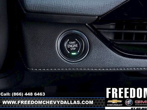 Used 2025 Buick Enclave Preferred image 25