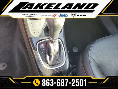 Used 2018 Jeep Compass Limited w/ Navigation Group AWD/4WD image 24