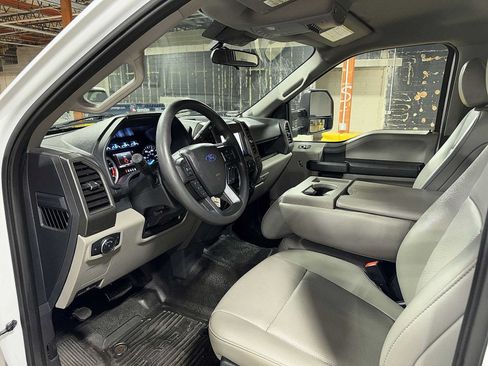 Used 2022 Ford F250 XL w/ Power Equipment Group AWD/4WD image 27