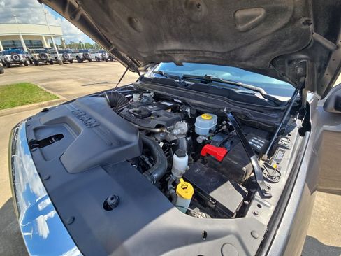 Used 2024 RAM 2500 Tradesman w/ Chrome Appearance Group AWD/4WD image 52