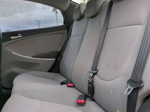 Used 2013 Hyundai Accent GLS image 13