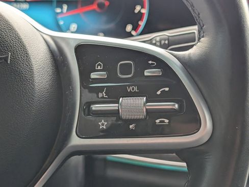 Used 2021 Mercedes-Benz GLE 350 w/ Premium Package image 23