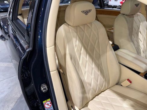Used 2015 Bentley Flying Spur W12 image 67