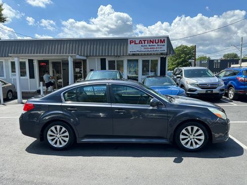 Used 2011 Subaru Legacy 3.6R Limited w/ Popular Equipment Group 2A AWD/4WD image 4