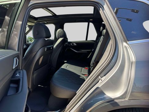 Certified 2024 BMW X5 xDrive40i AWD/4WD image 13