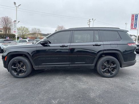 Certified 2021 Jeep Grand Cherokee L Laredo image 2