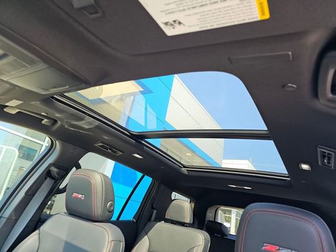 New 2026 Chevrolet Traverse Z71 AWD/4WD image 24