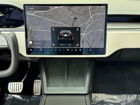 Used 2023 Tesla Model X Plaid AWD/4WD image 21