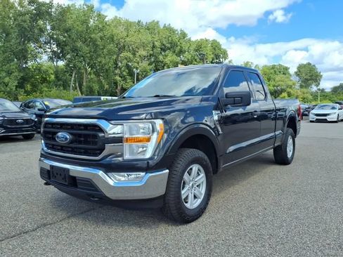 Certified 2021 Ford F150 XLT w/ Equipment Group 301A Mid AWD/4WD image 3