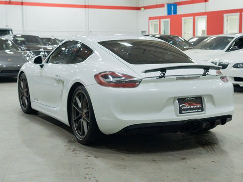 Used 2015 Porsche Cayman GTS image 4