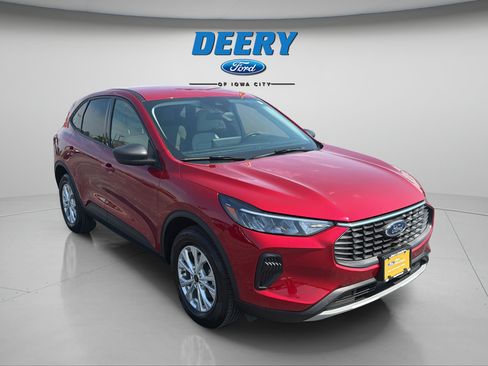 Certified 2025 Ford Escape Active w/ Tech Pack #1 AWD/4WD image 16