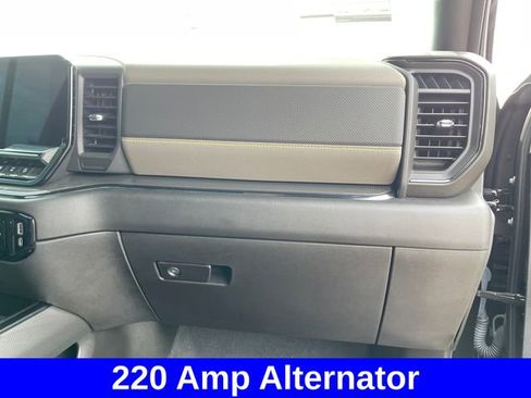 Used 2024 Chevrolet Silverado 2500 ZR2 w/ Technology Package AWD/4WD image 41