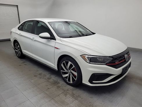 Used 2020 Volkswagen Jetta GLI image 11