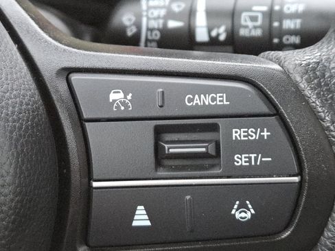 Used 2024 Honda CR-V EX image 31