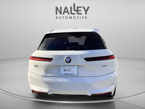 Used 2026 BMW iX xDrive45 w/ Premium Package image 4