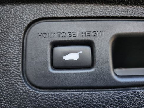 Used 2018 Honda Odyssey Elite image 25