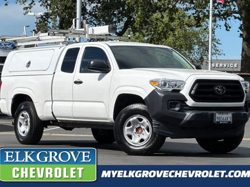 Used 2022 Toyota Tacoma SR RWD image 1