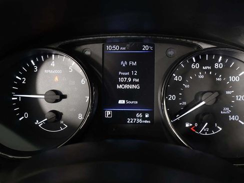Used 2022 Nissan Rogue Sport SV w/ Technology Package AWD/4WD image 38