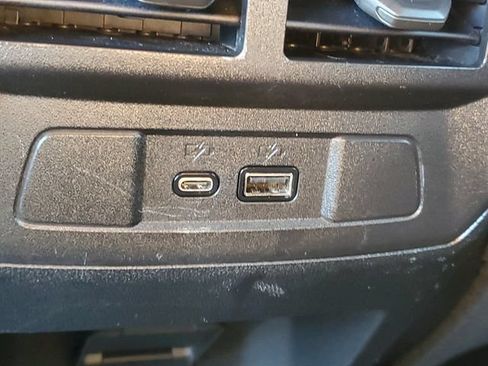 Certified 2023 Chevrolet Colorado Z71 w/ Z71 Convenience Package 2 AWD/4WD image 10