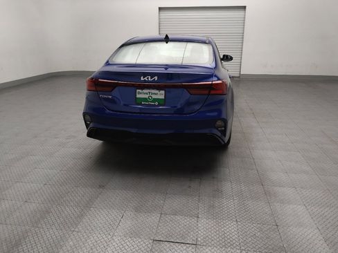 Used 2024 Kia Forte LXS FWD image 7