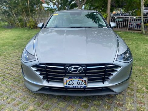 Used 2020 Hyundai Sonata SE FWD image 2