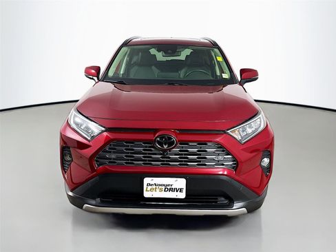 Used 2021 Toyota RAV4 Limited AWD/4WD image 4