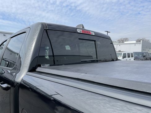 Used 2020 RAM 1500 Limited w/ Black Appearance Package image 24