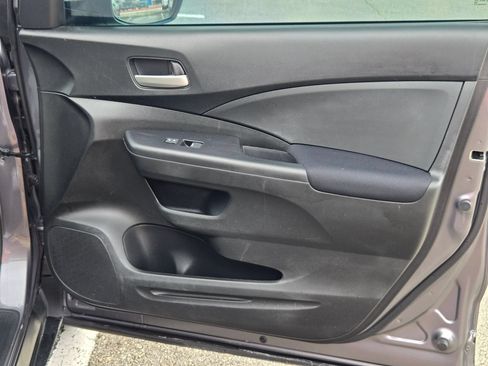Used 2016 Honda CR-V LX image 28