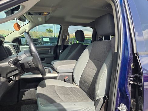 Used 2018 RAM 1500 Big Horn AWD/4WD image 9