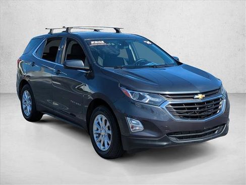 Used 2018 Chevrolet Equinox LT image 3