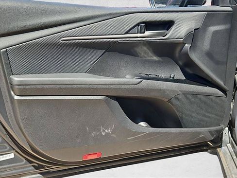 Used 2025 Toyota Camry SE FWD image 10