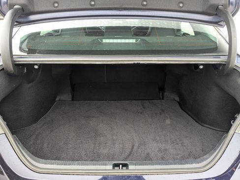 Used 2021 Toyota Camry SE w/ Carpet Mat Package (TMS) image 24